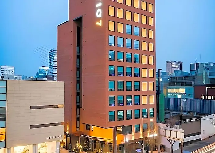 Hotel Patio 7