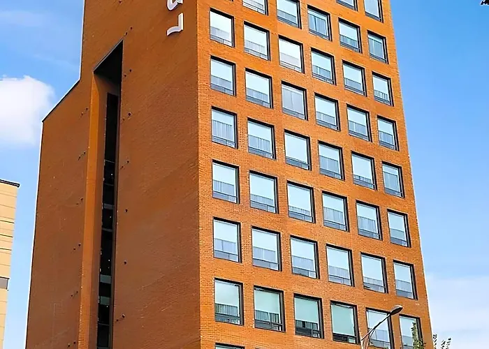 Patio 7 Hotel 3*