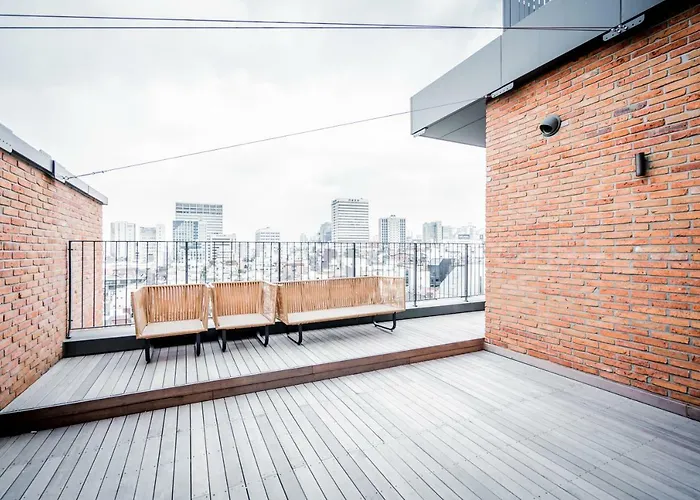 Patio 7